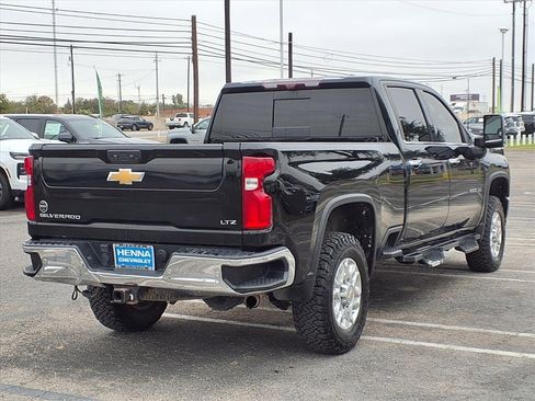 Used 2022 Chevrolet Silverado 2500 LTZ w/ LTZ Plus Package image 5