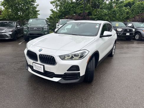 Used 2022 BMW X2 xDrive28i w/ Convenience Package AWD/4WD image 3
