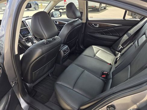 Used 2018 INFINITI Q50 Luxe w/ Essential Package (3.0T Luxe) image 11