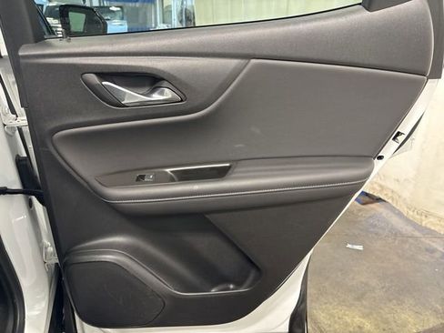 Used 2024 Chevrolet Blazer LT w/ Convenience Package FWD image 38