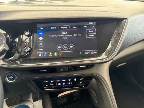 Used 2023 Buick Envision Essence FWD image 4