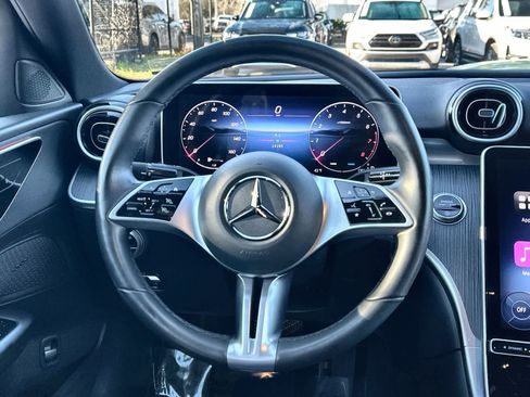 Used 2025 Mercedes-Benz C 300 4MATIC Sedan image 15