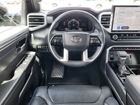 Used 2023 Toyota Tundra Platinum AWD/4WD image 25