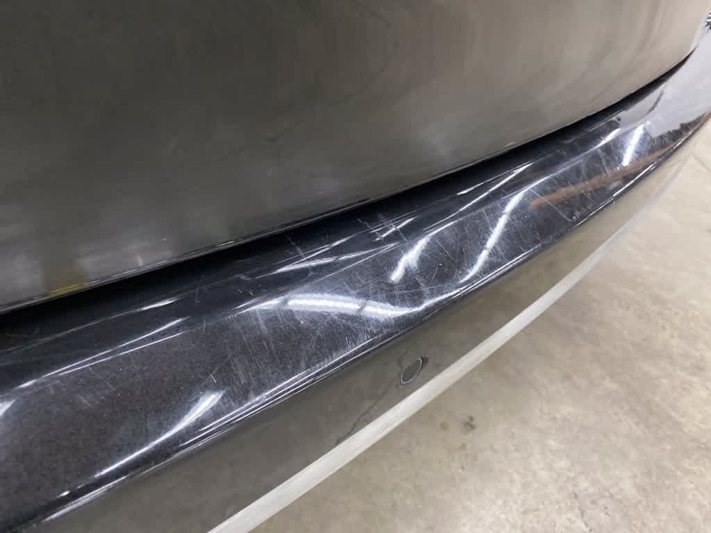 Used 2023 Chrysler Pacifica Limited FWD image 32