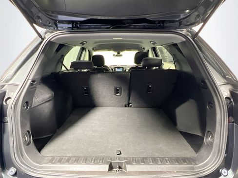 Used 2018 Chevrolet Equinox LS image 33