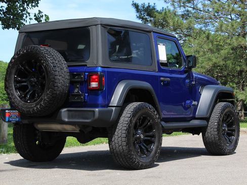 Used 2018 Jeep Wrangler Sport AWD/4WD image 7