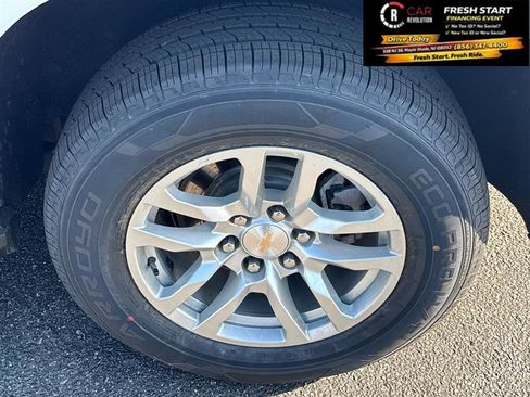 Used 2024 Chevrolet Tahoe LT AWD/4WD image 53