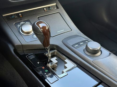 Used 2014 Lexus ES 350 w/ Premium Package FWD image 11