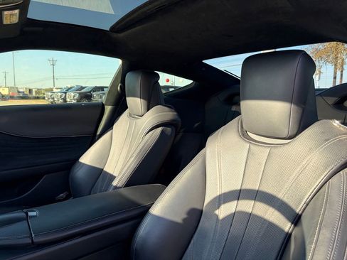 Used 2018 Lexus LC 500 Coupe w/ Touring Package image 10