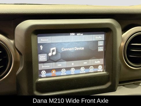 Used 2021 Jeep Gladiator Sport image 33