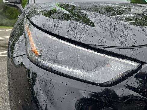 Used 2022 Toyota Highlander XSE w/ Protection Package #3 (TMS) image 9