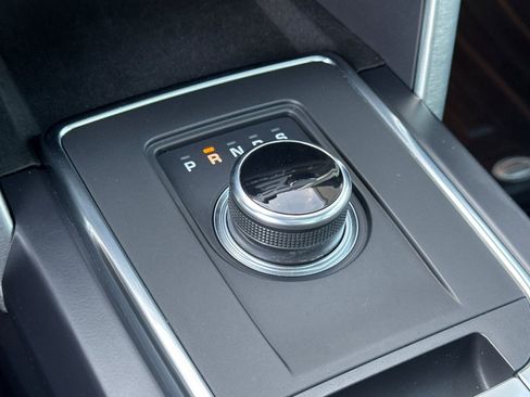 Used 2019 Land Rover Discovery Sport HSE image 20