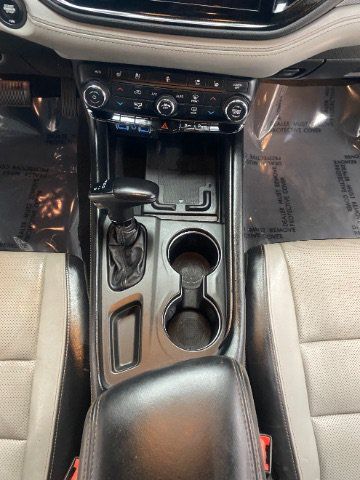 Used 2022 Dodge Durango R/T RWD image 19