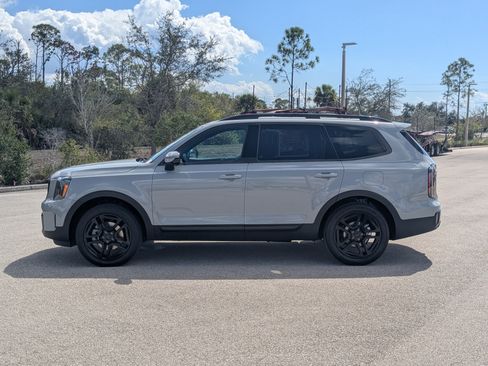 Certified 2025 Kia Telluride SX X-Line image 18