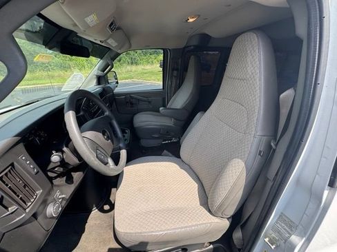 Used 2019 Chevrolet Express 3500 LT w/ LT Preferred Equipment Group RWD image 14