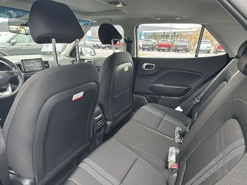 New 2026 Hyundai Venue SEL image 9
