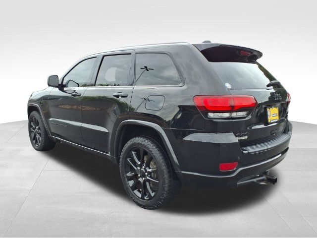 Used 2020 Jeep Grand Cherokee Altitude AWD/4WD image 8