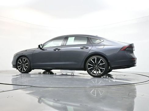 Used 2023 Honda Accord Touring image 41