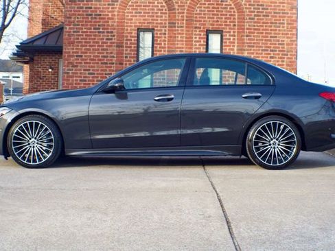 Used 2023 Mercedes-Benz C 300 Sedan image 7