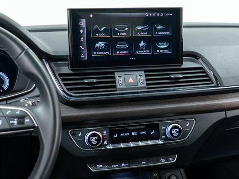 Used 2022 Audi Q5 2.0T Premium Plus w/ Premium Plus Package image 19