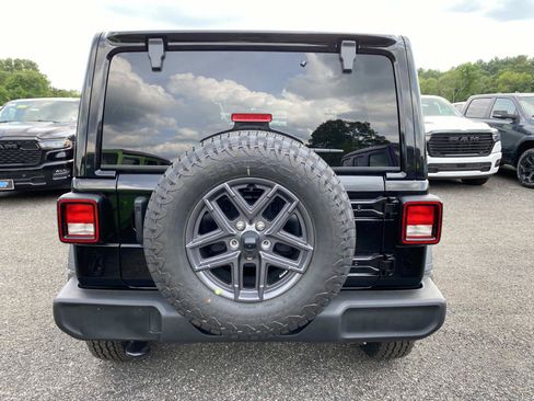 New 2027 Jeep Wrangler Unlimited Sport AWD/4WD image 4