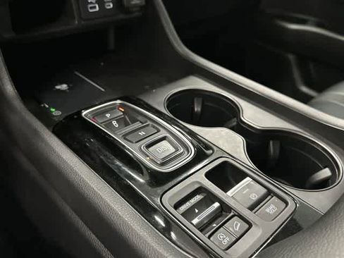 Used 2023 Honda Pilot EX-L image 24