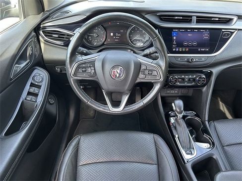 Used 2020 Buick Encore GX Essence w/ Advanced Technology Package image 10