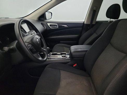 Used 2019 Nissan Pathfinder S AWD/4WD image 17