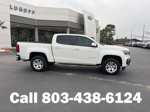 Used 2022 Chevrolet Colorado LT w/ LT Convenience Package image 3