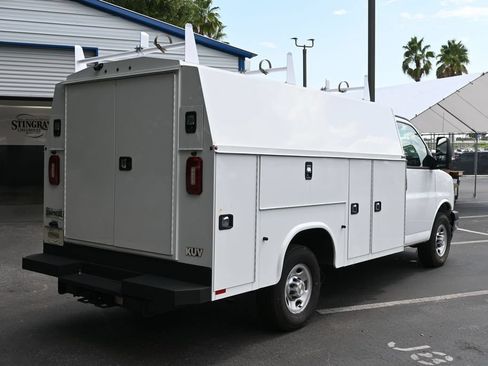 New 2025 Chevrolet Express 3500 w/ Power Convenience Package RWD image 5
