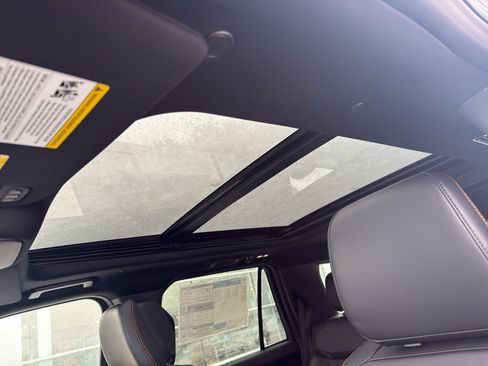 New 2026 Ford Expedition Tremor image 10