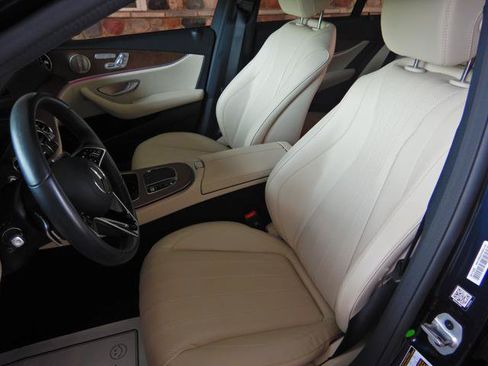 Used 2023 Mercedes-Benz E 350 4MATIC Sedan w/ Premium Package image 12