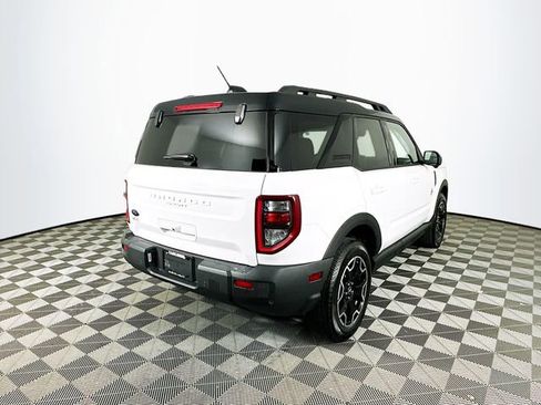 Used 2025 Ford Bronco Sport Outer Banks w/ Outer Banks Tech Package+ AWD/4WD image 11