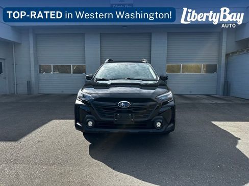 Used 2023 Subaru Outback Onyx Edition image 5