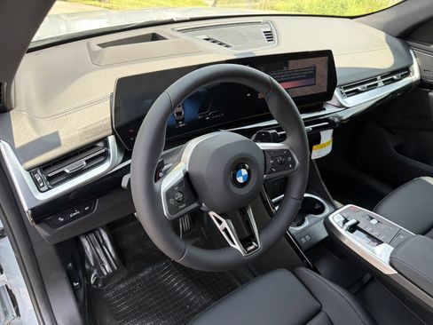 New 2026 BMW X2 xDrive28i w/ Technology Package AWD/4WD image 22
