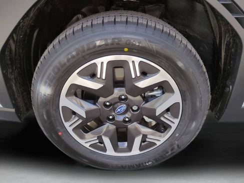 Used 2026 Subaru Forester Premium AWD/4WD image 27