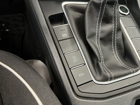 Used 2024 Volkswagen Jetta Sport image 30