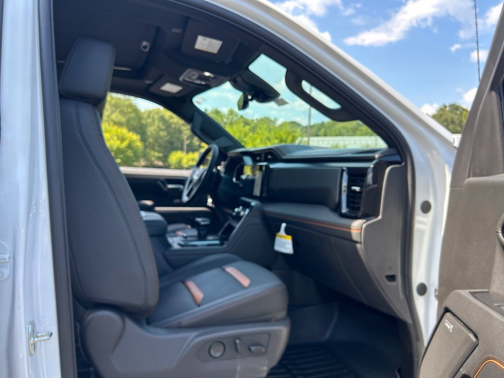 New 2026 GMC Sierra 1500 AT4 w/ Technology Package AWD/4WD image 64
