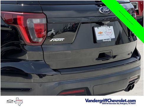 Used 2018 Ford Explorer Sport w/ Equipment Group 401A AWD/4WD image 5