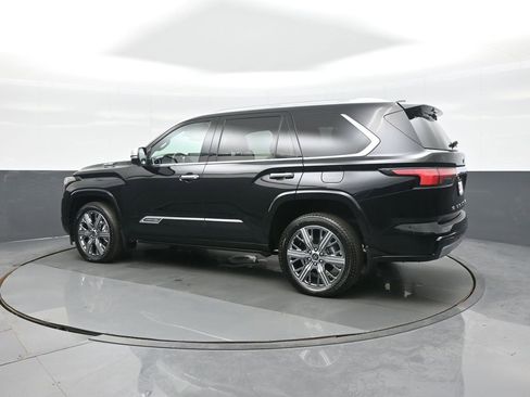 Certified 2024 Toyota Sequoia Capstone image 5