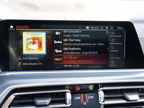 Certified 2022 BMW X5 xDrive45e w/ Executive Package image 19