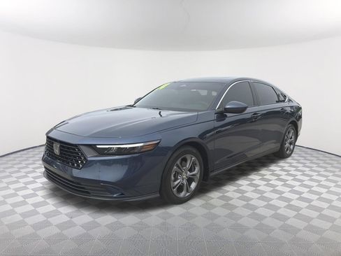 Used 2024 Honda Accord EX image 3