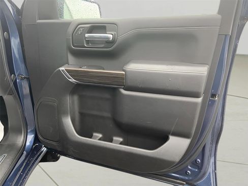 Used 2022 Chevrolet Silverado 1500 RST w/ Z71 Off-Road Package image 19