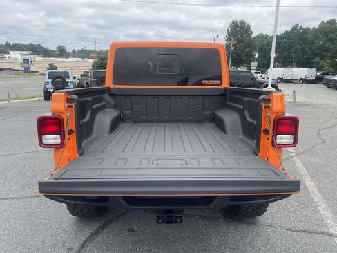 New 2025 Jeep Gladiator Sport w/ Premium Package AWD/4WD image 40