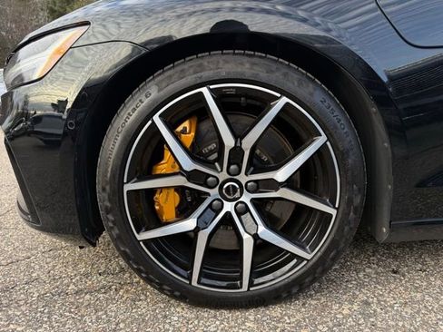 Certified 2023 Volvo S60 T8 Polestar image 15