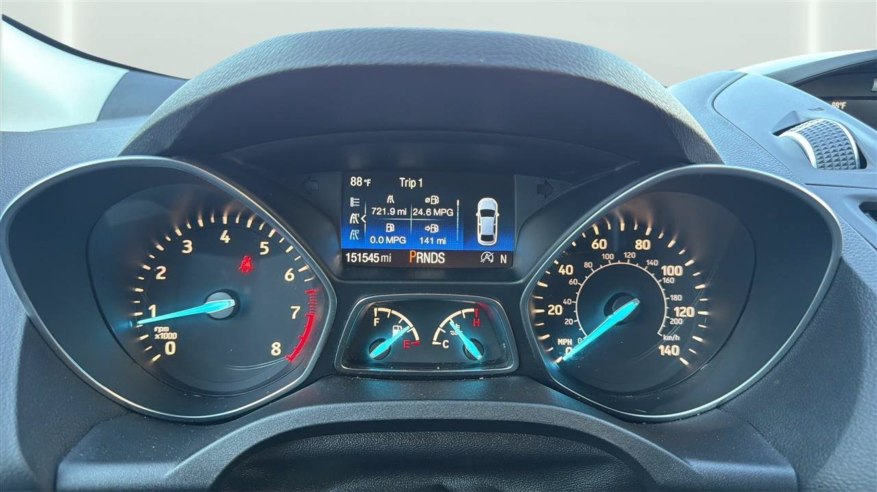 Used 2018 Ford Escape SE w/ SE Sport Appearance Package AWD/4WD image 24