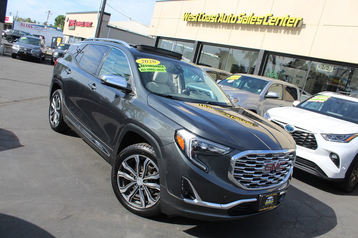 Used 2020 GMC Terrain Denali w/ Denali Premium Package AWD/4WD image 40