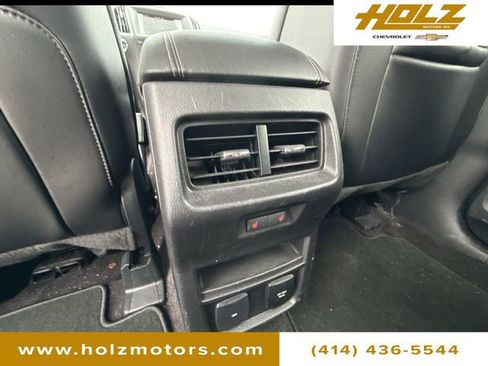 Used 2016 Ford Edge Titanium w/ Equipment Group 302A image 22