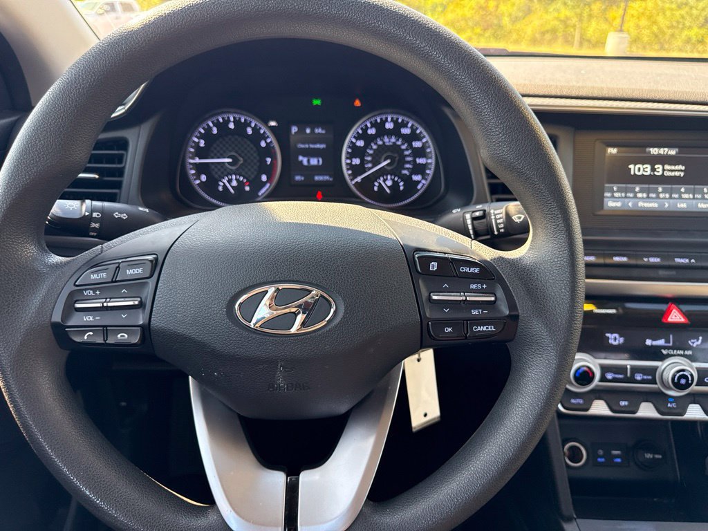 Used 2020 Hyundai Elantra SE w/ Cargo Package (C1) FWD image 19