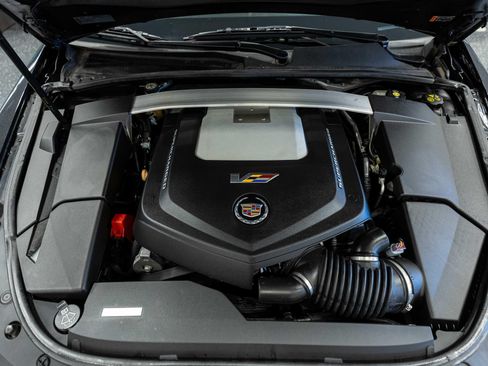 Used 2014 Cadillac CTS V RWD image 15